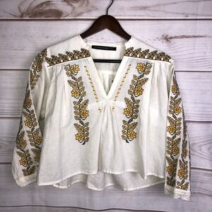 Haute Rogue White Floral Embroidered Boho Peasant Blouse Top Size Small